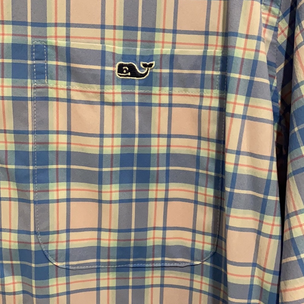 Vineyard Vines Performance Button up
